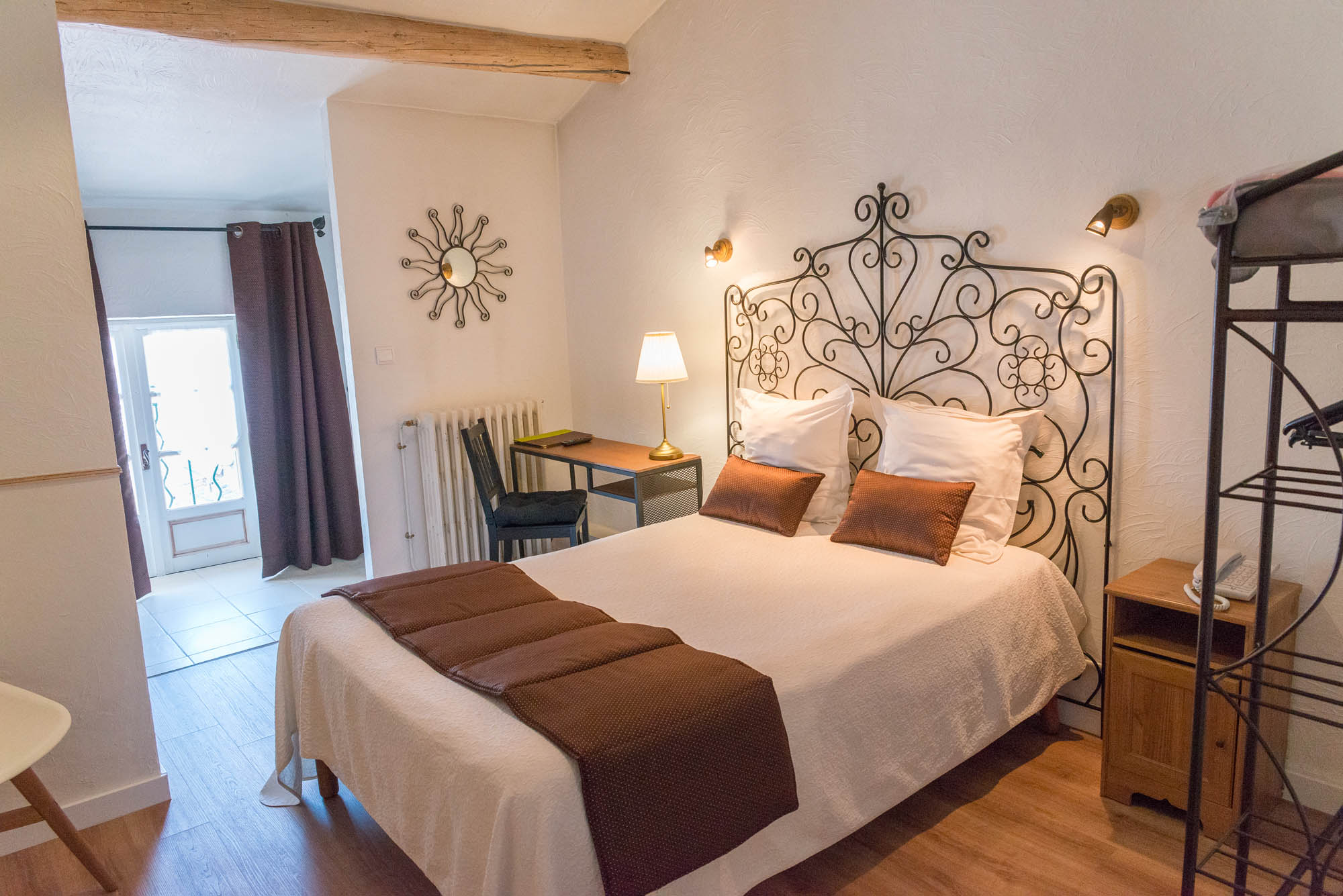 chambres_hotel_toppin_cavaillon