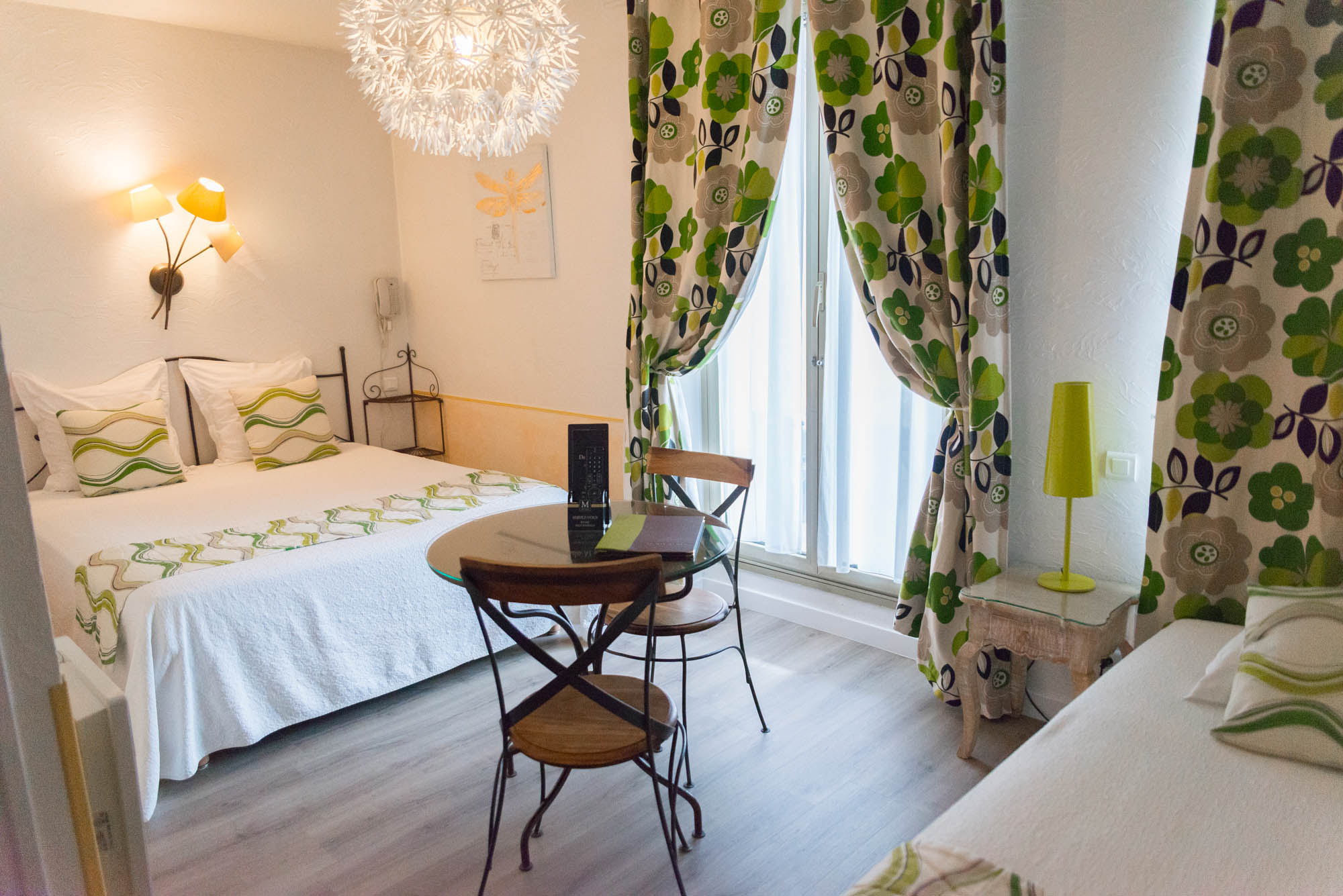 chambres_hotel_toppin_cavaillon